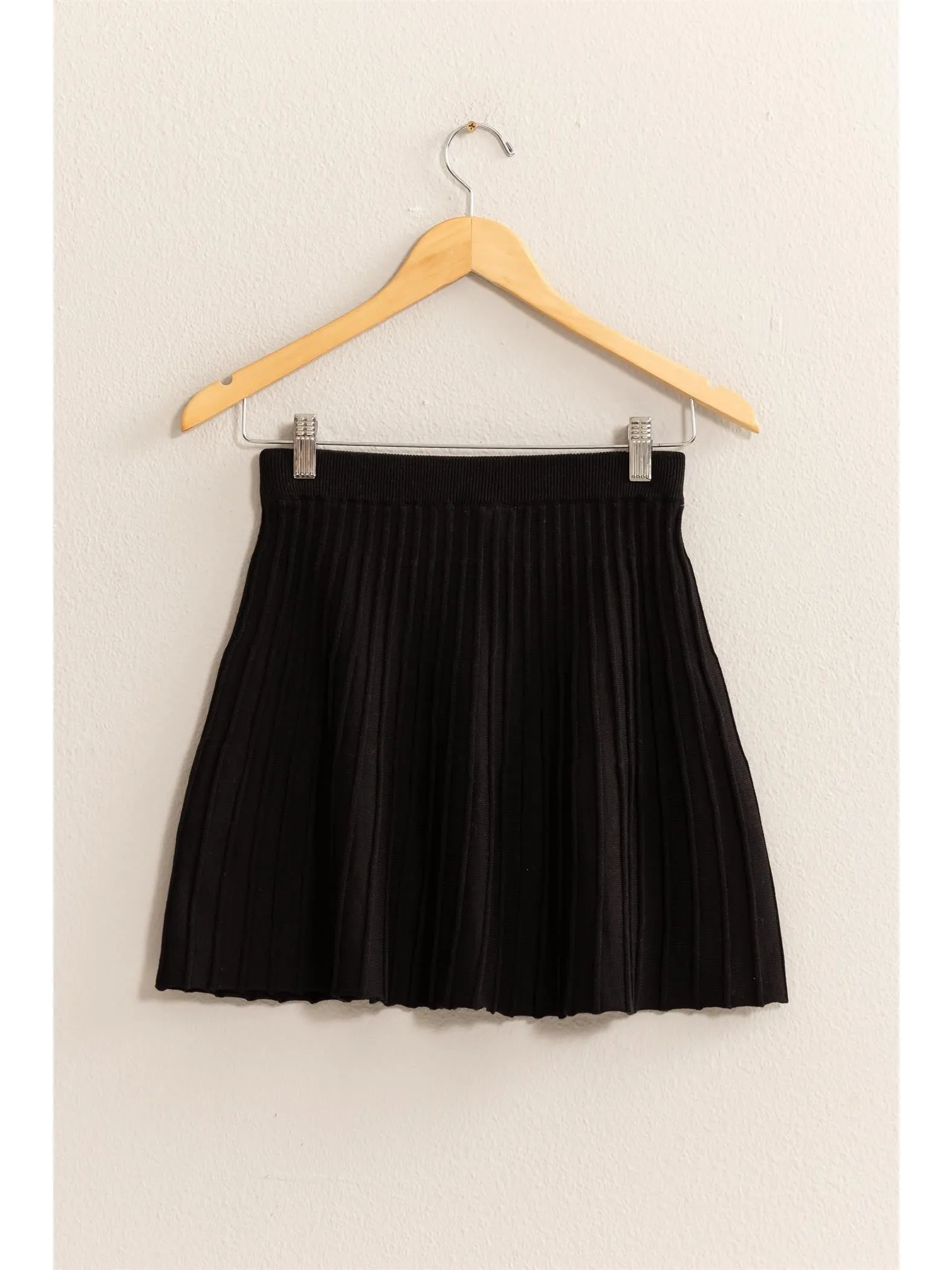 HYFVE High Waist Knit Pleated Flare Mini Skirt