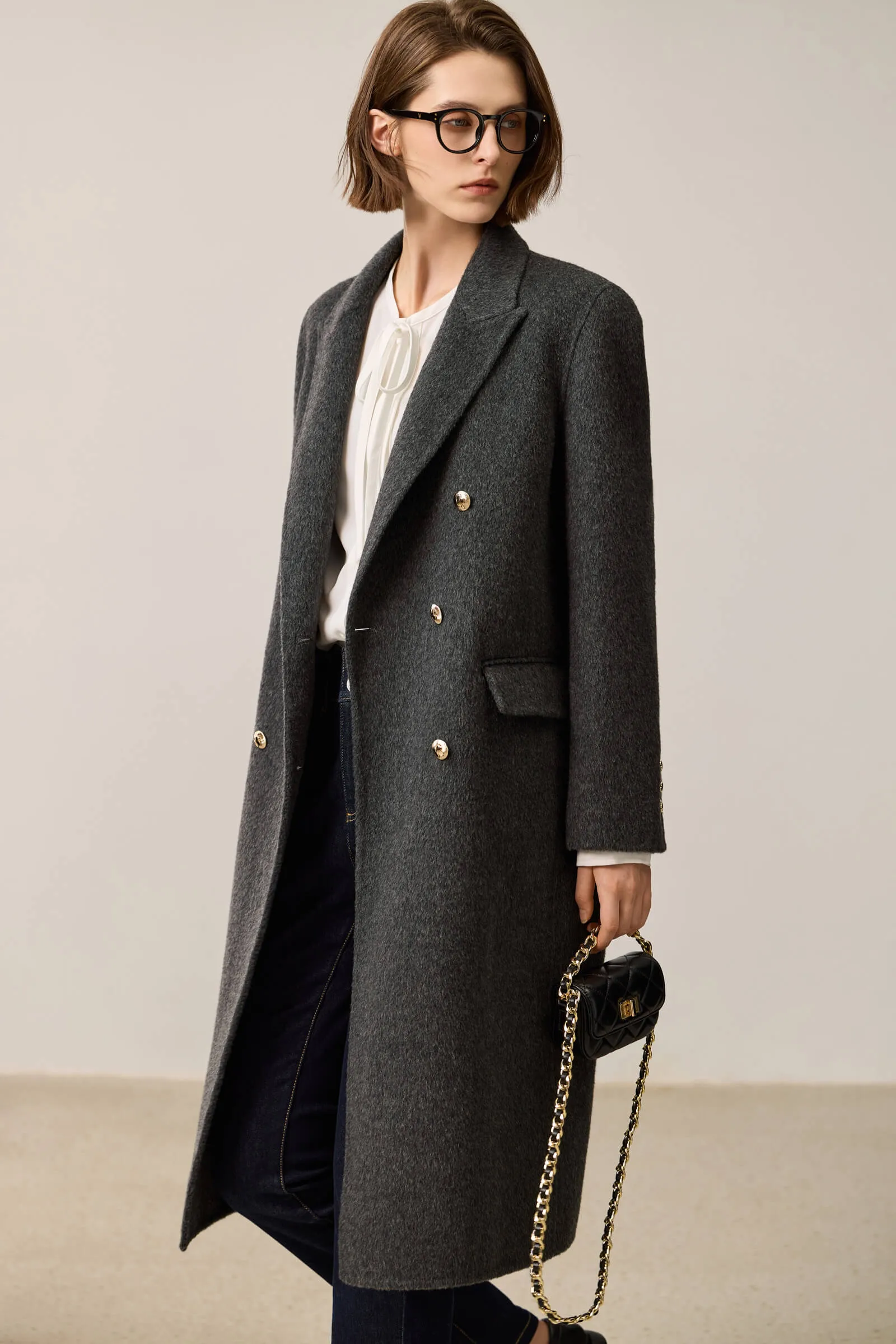 LILY Minimalist Lambswool Wool Coat