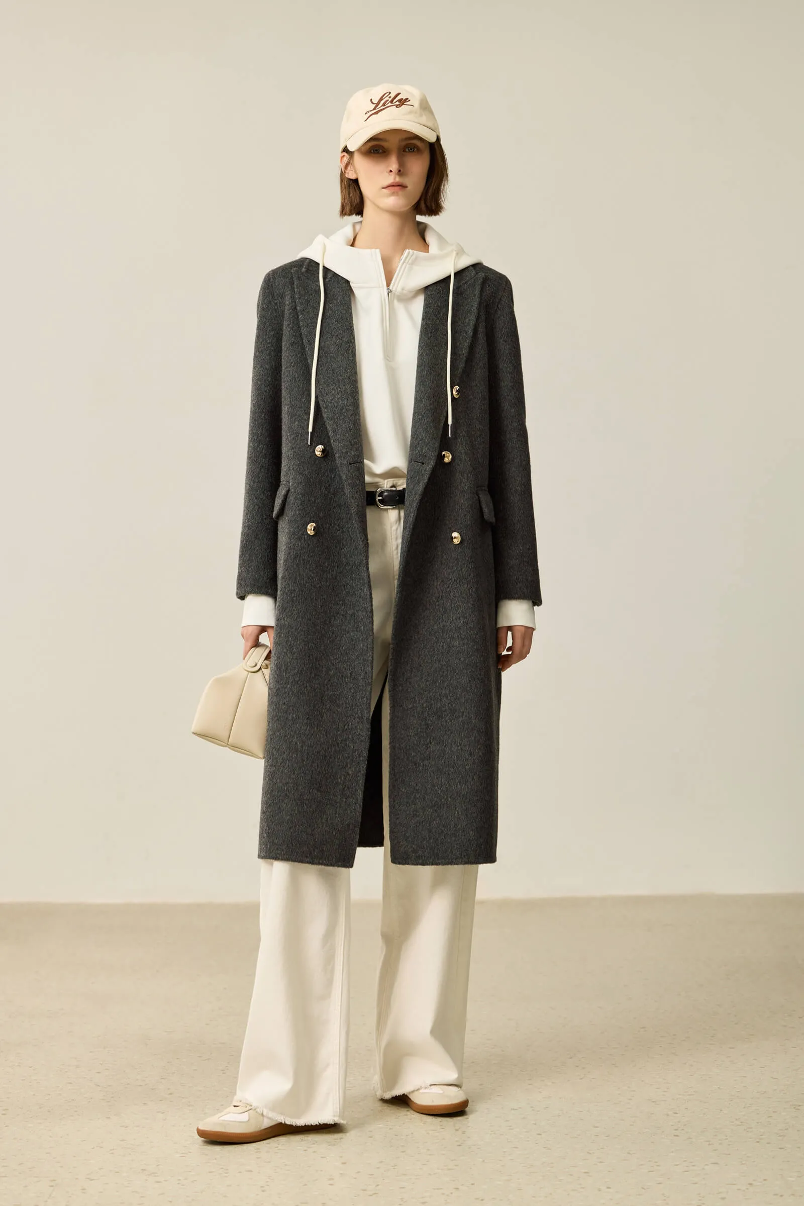 LILY Minimalist Lambswool Wool Coat