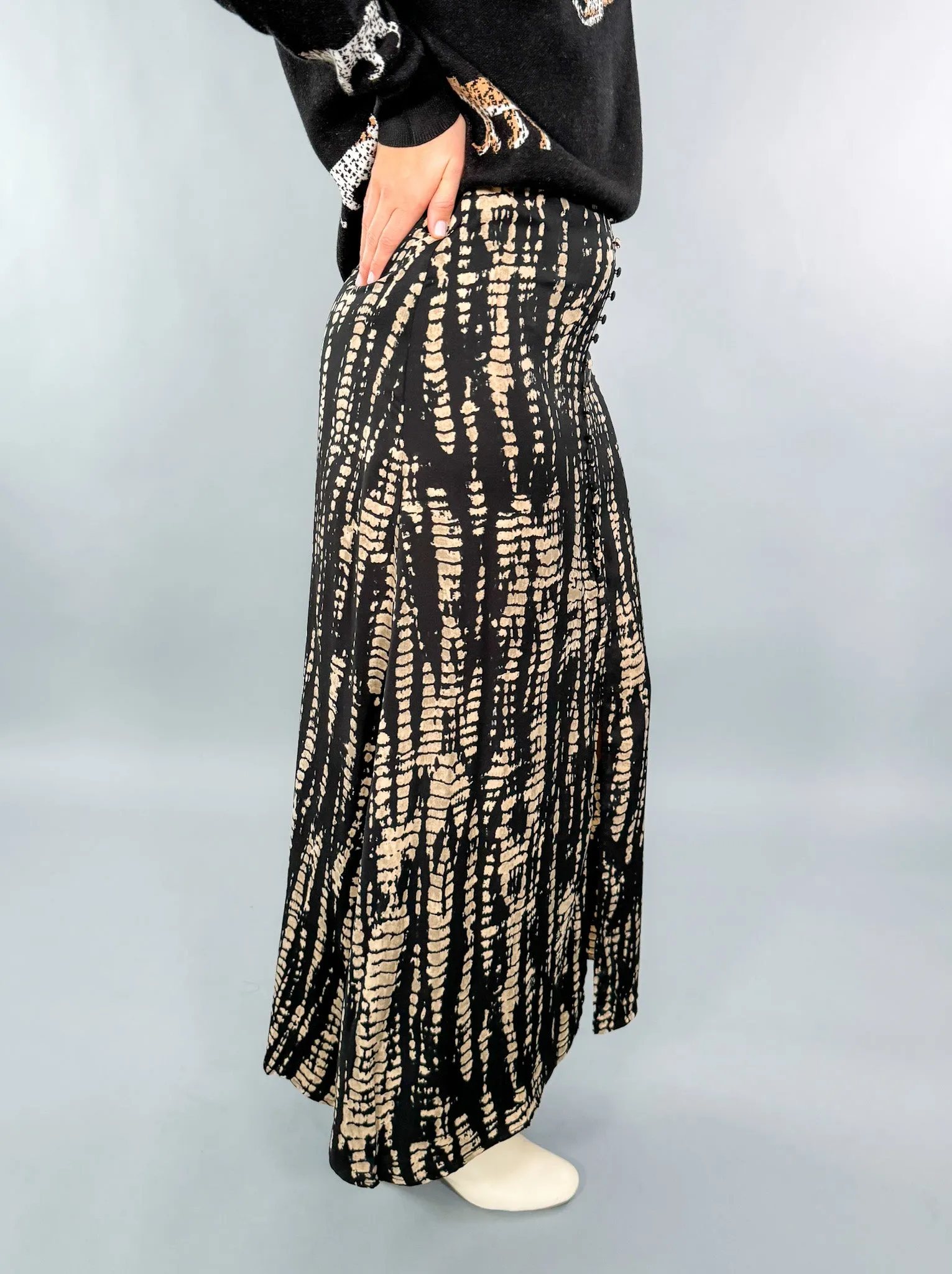 Magic Black   Tan Maxi Skirt