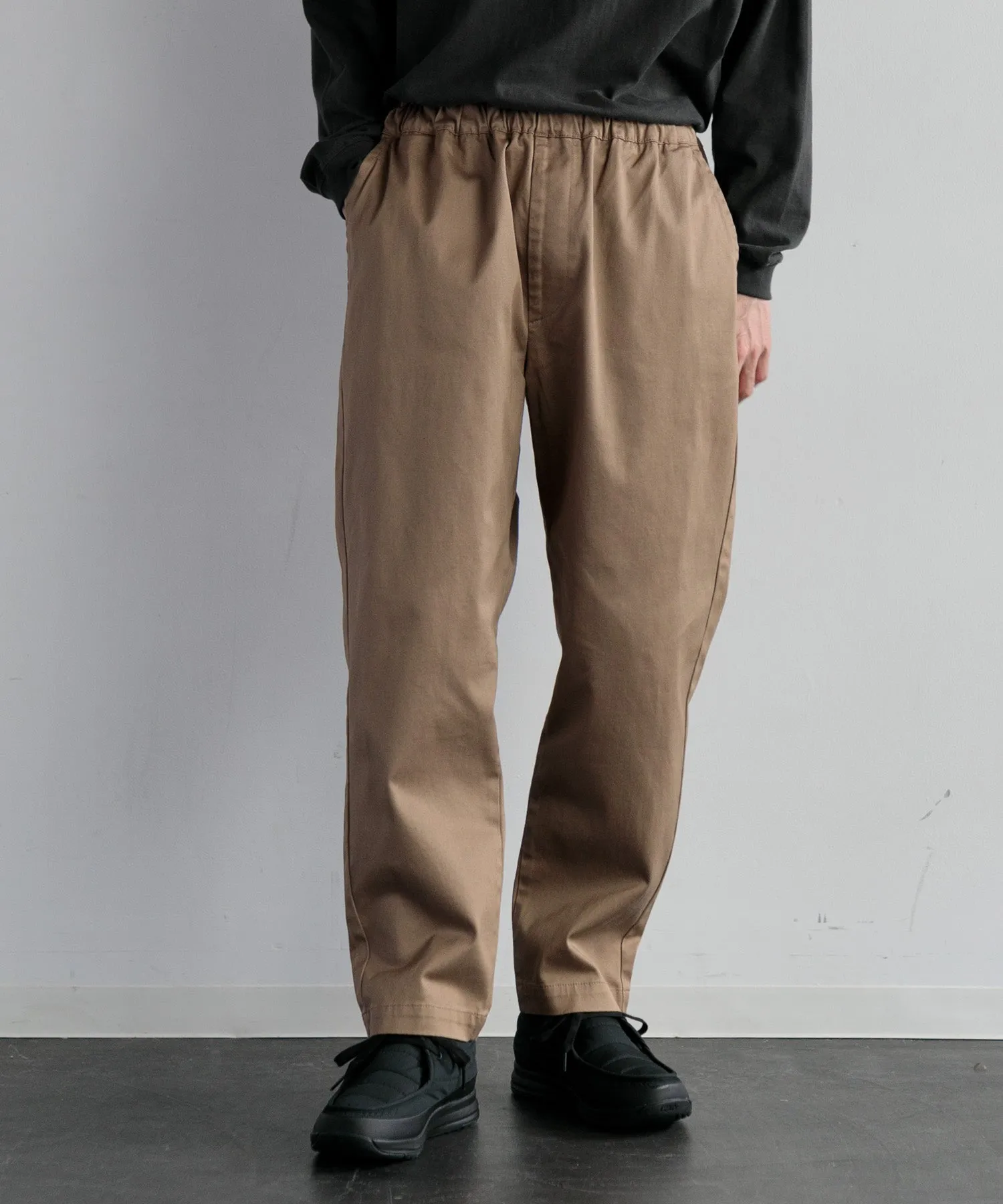 【MEN , WOMEN】Lee Fleeasy Narrow チノパンツ