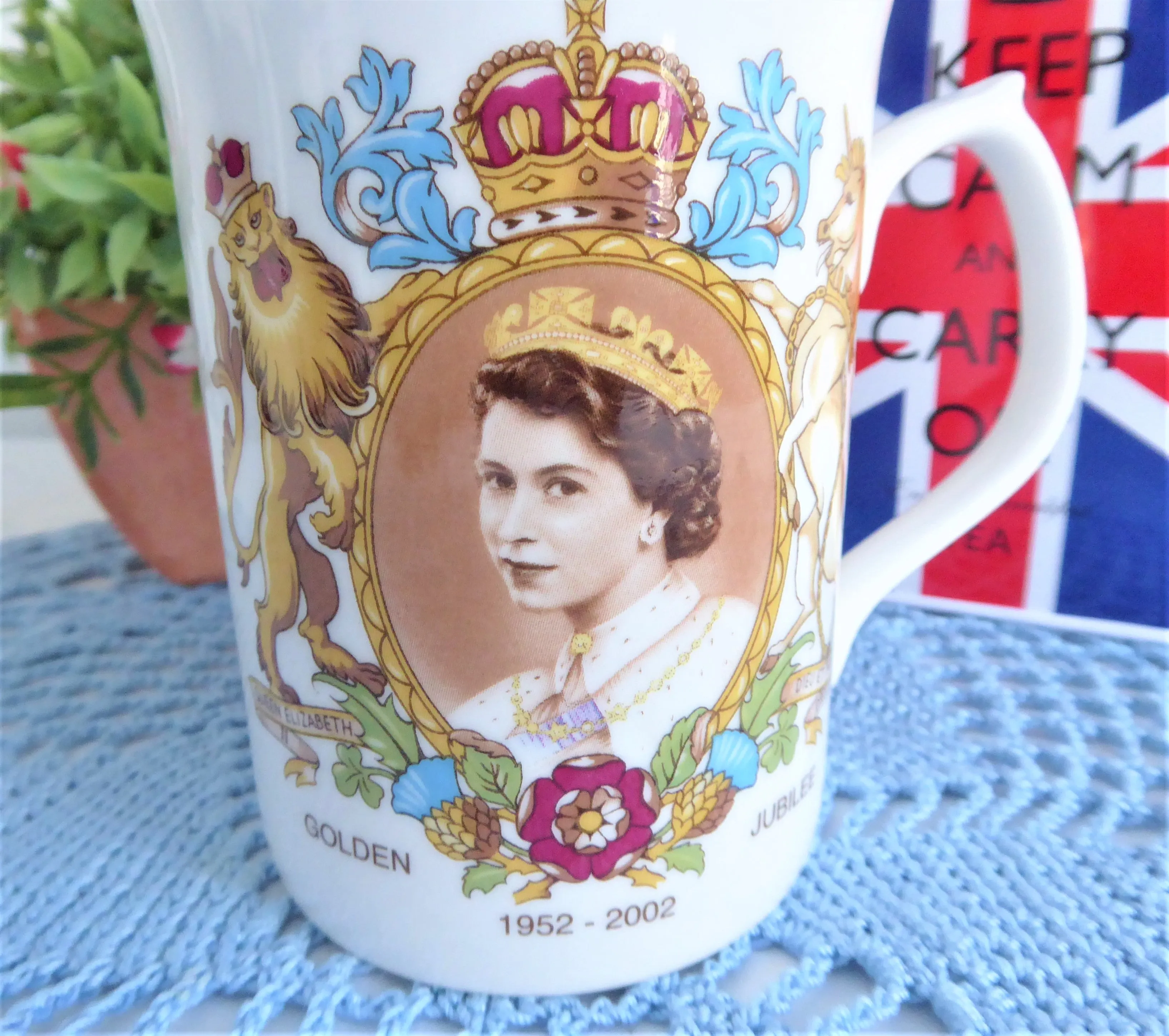 Mug Golden Jubilee Of Queen Elizabeth II 50 Years 2002 Lovely Graphics