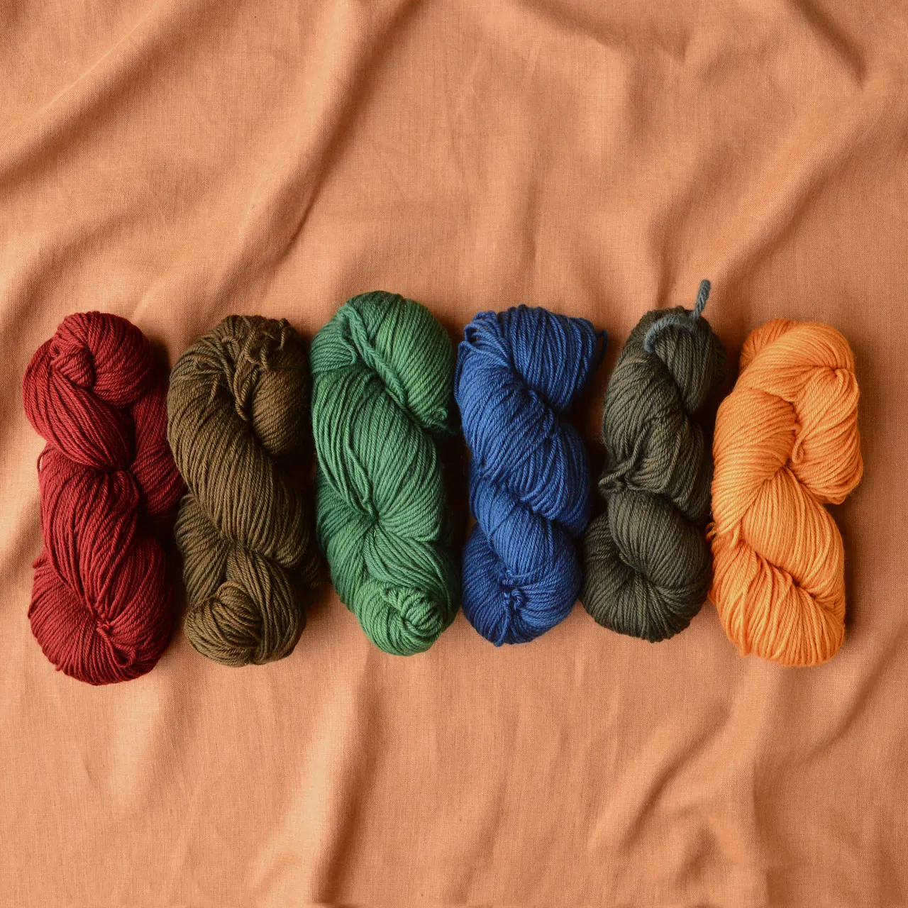 Plant Dyed 100% Virgin Wool Yarn (100g 4-ply 175m)