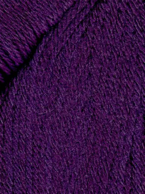 Queensland Falkland Worsted