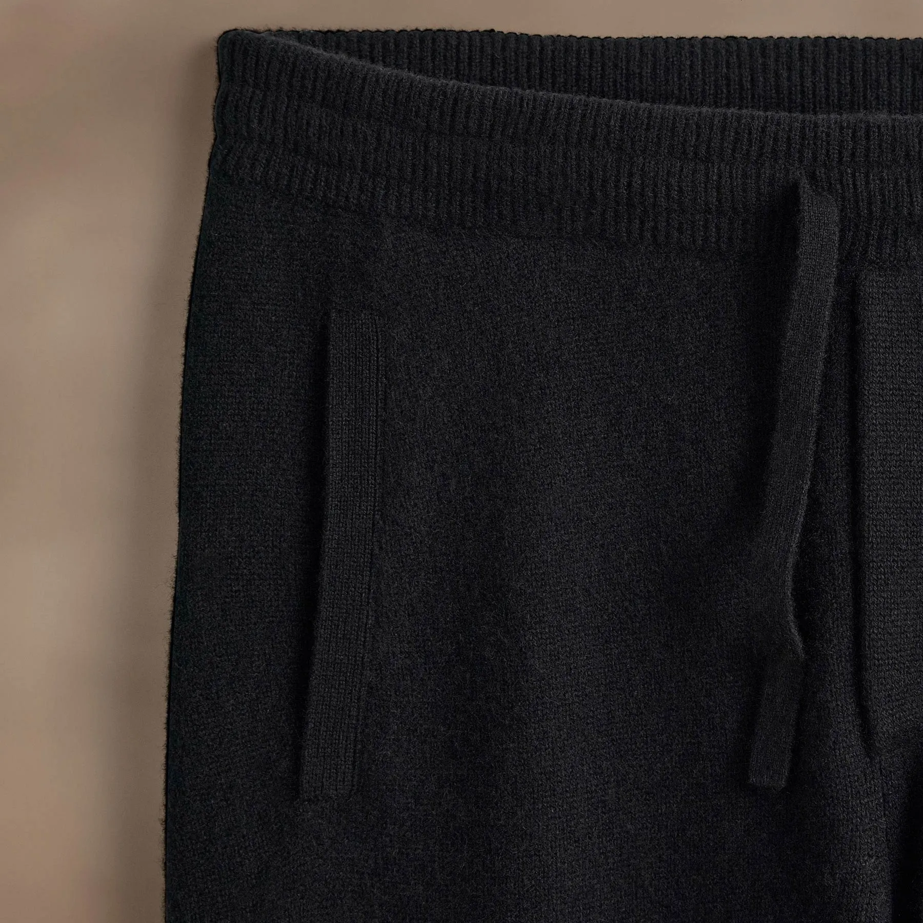 Recycled Cashmere Track Pant With Pockets - Black