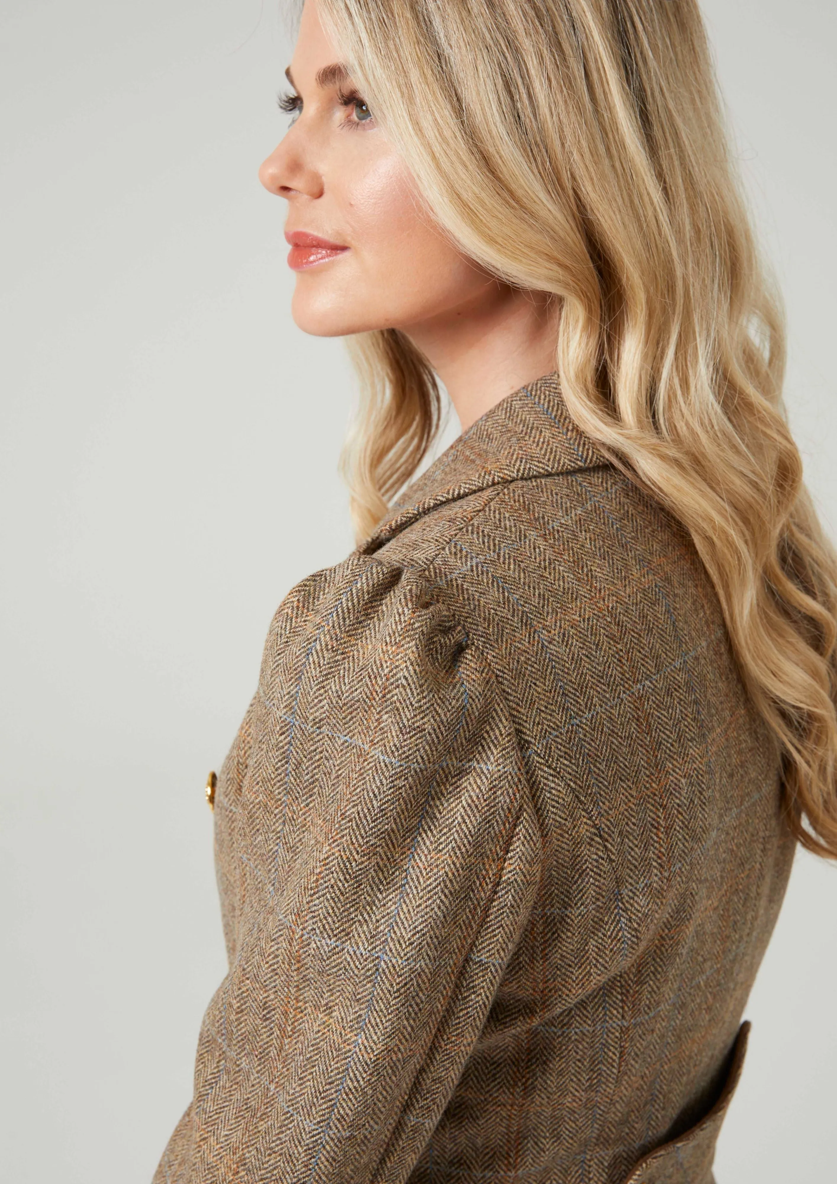 Surrey Ladies Double Breasted Tweed Coat In Hazelwood - Regular Fit