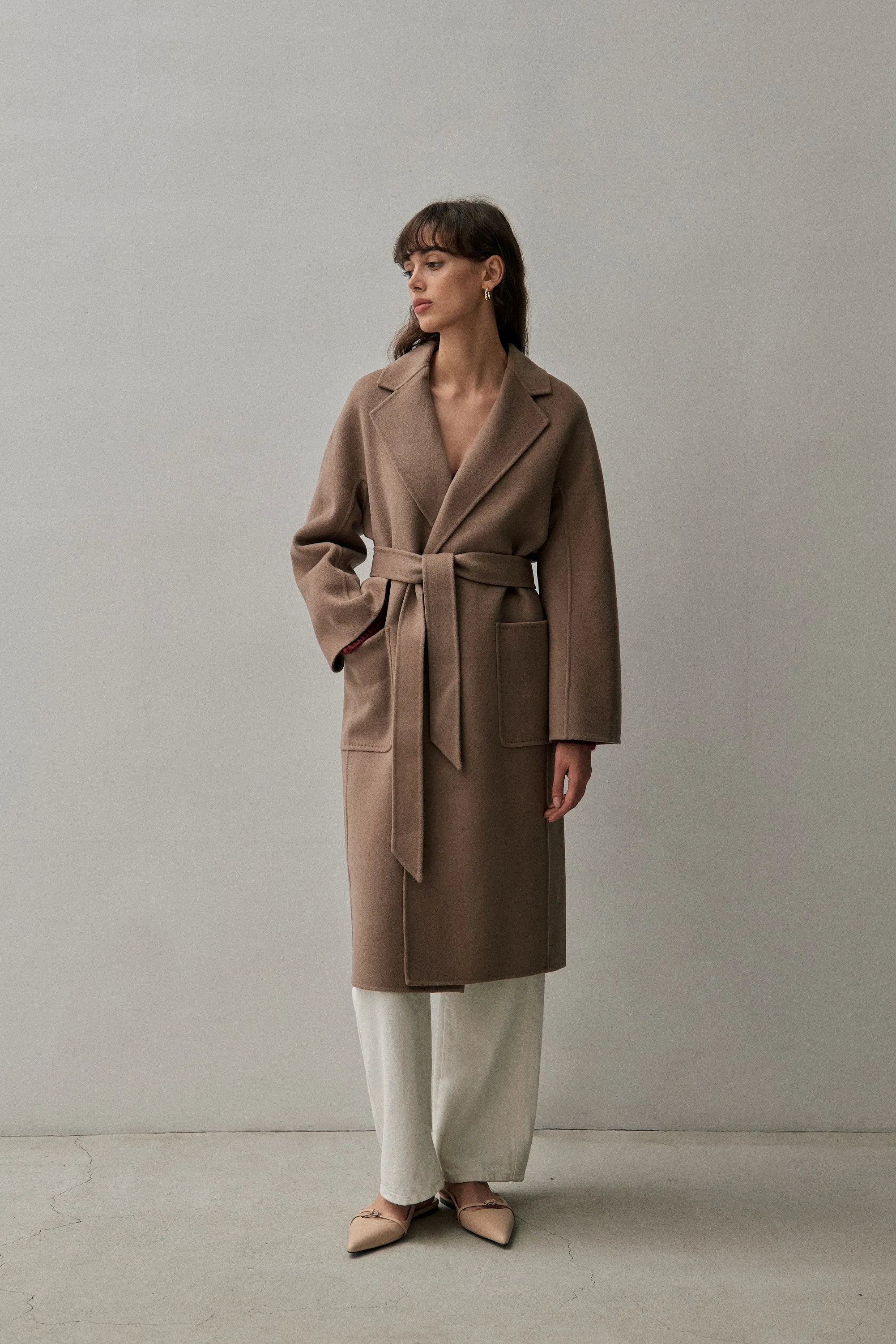 THE CLASSIC COAT - TAUPE