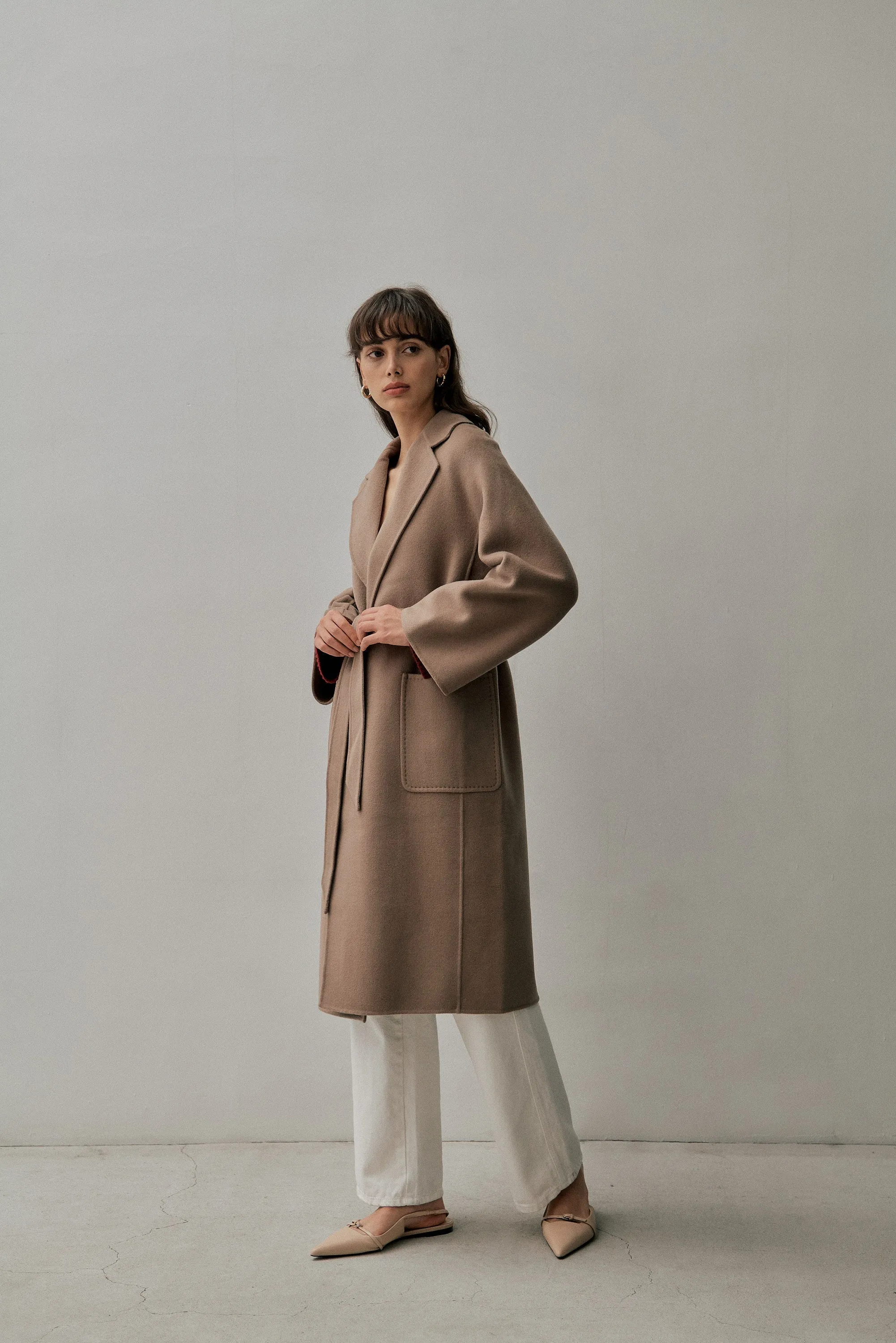 THE CLASSIC COAT - TAUPE