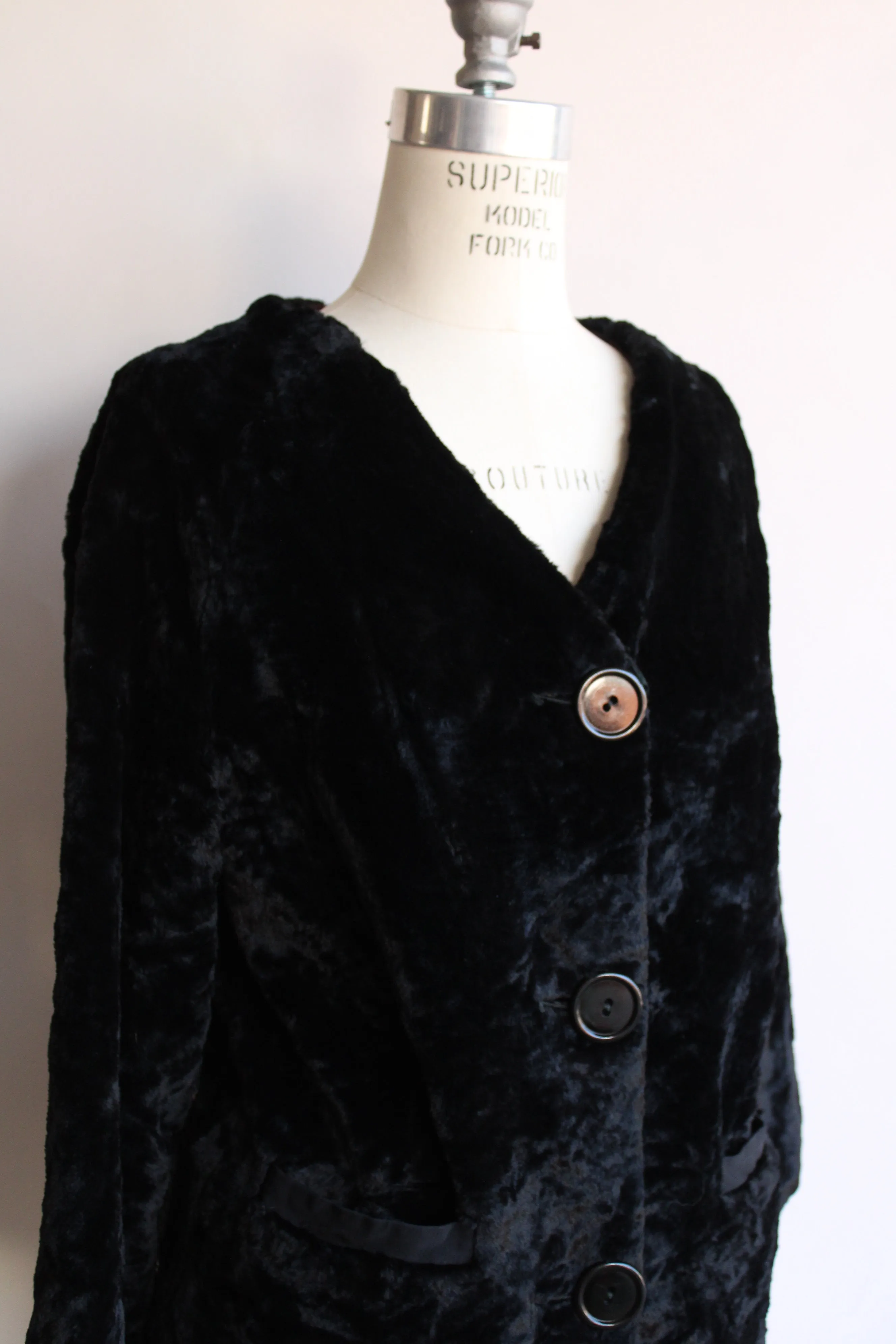 Vintage 1960s Black Faux Fur Short Jacket