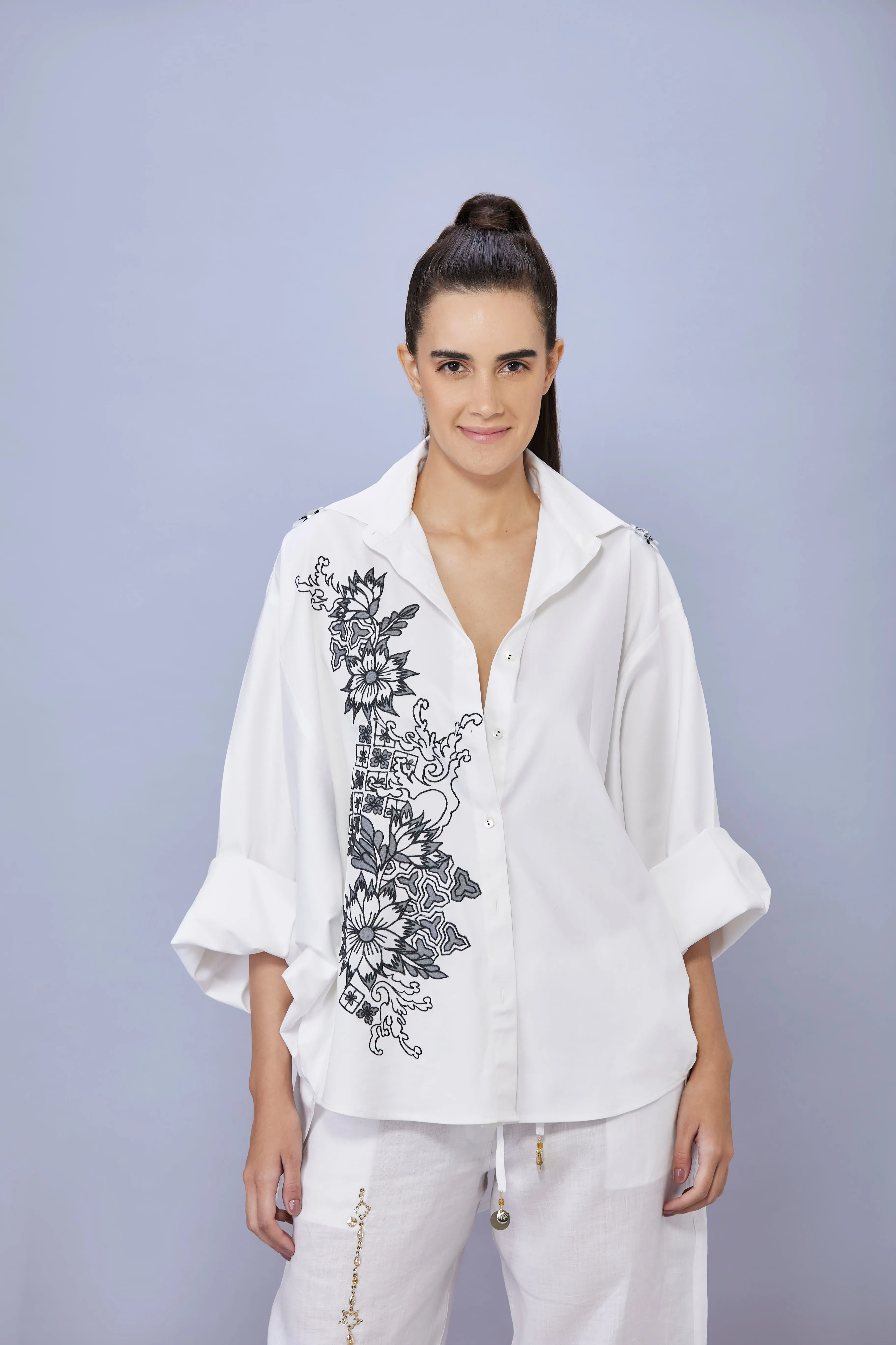 White cotton batwing shirt with black thread embroidery