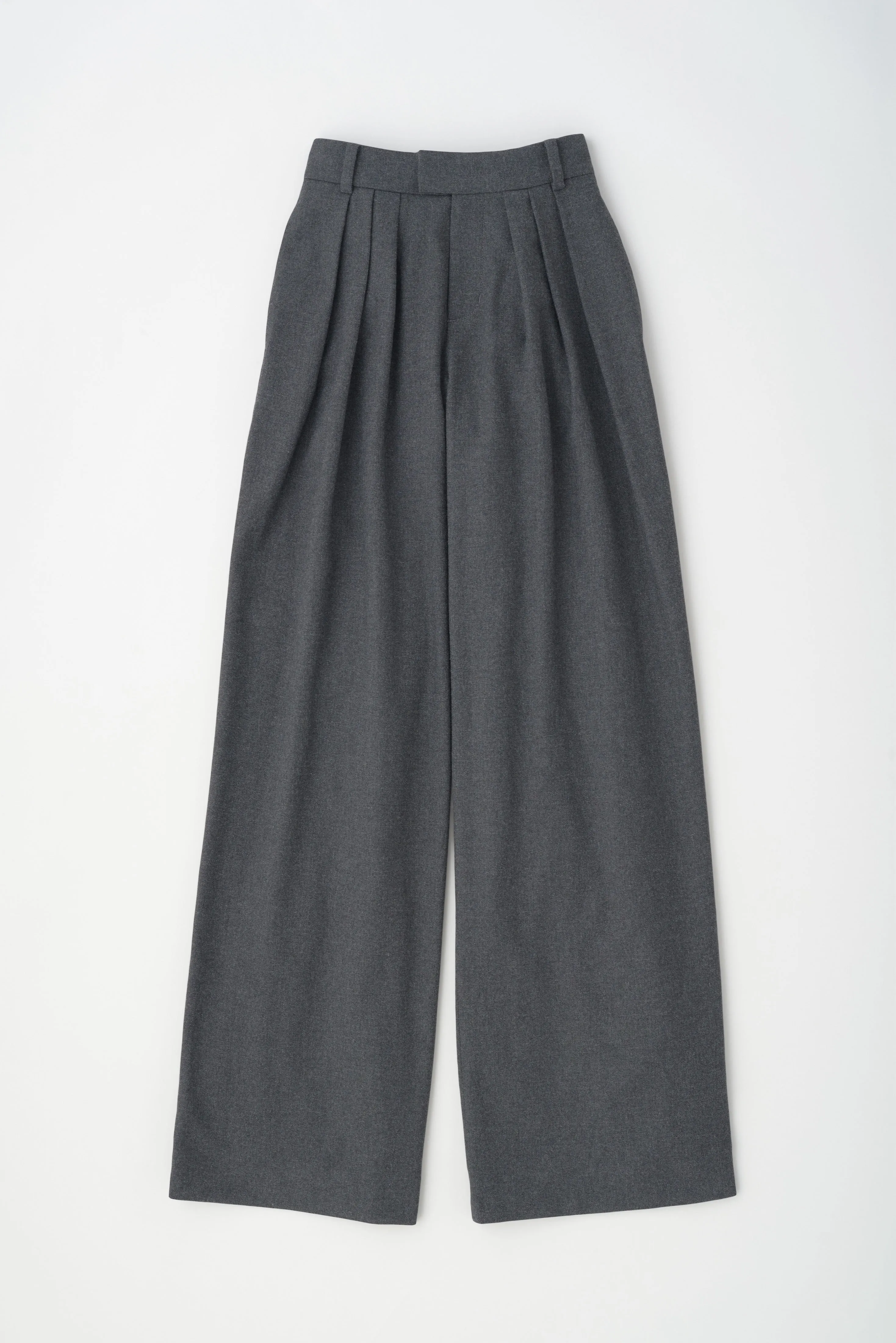 Women's Plaza Wool Trouser in 584 Charcoal